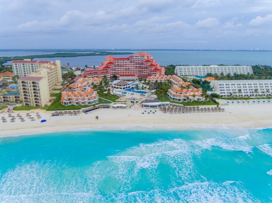 Omni Cancún Hotel &amp; Villas